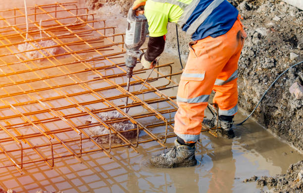 Best Driveway Concrete Repair  in Broadview Heights, OH